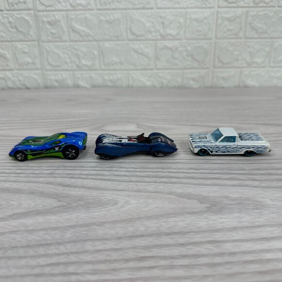 Matchbox Cars Lot of 71999–2017 Retro VTG Diecast Mixed Styles Multicolor 1:64 - Picture 3 of 15